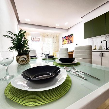 Loi Apartment Sarande Bagian luar foto