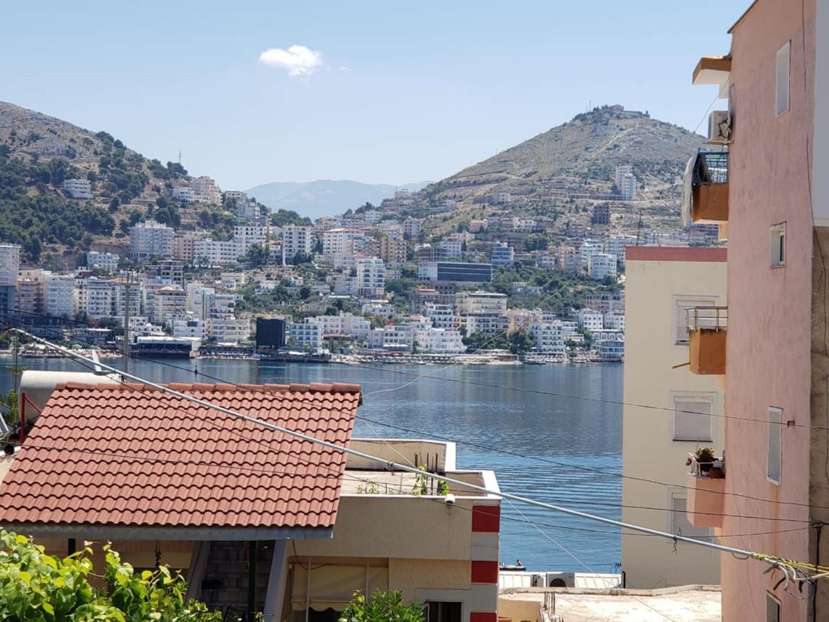 Loi Apartment Sarande Bagian luar foto