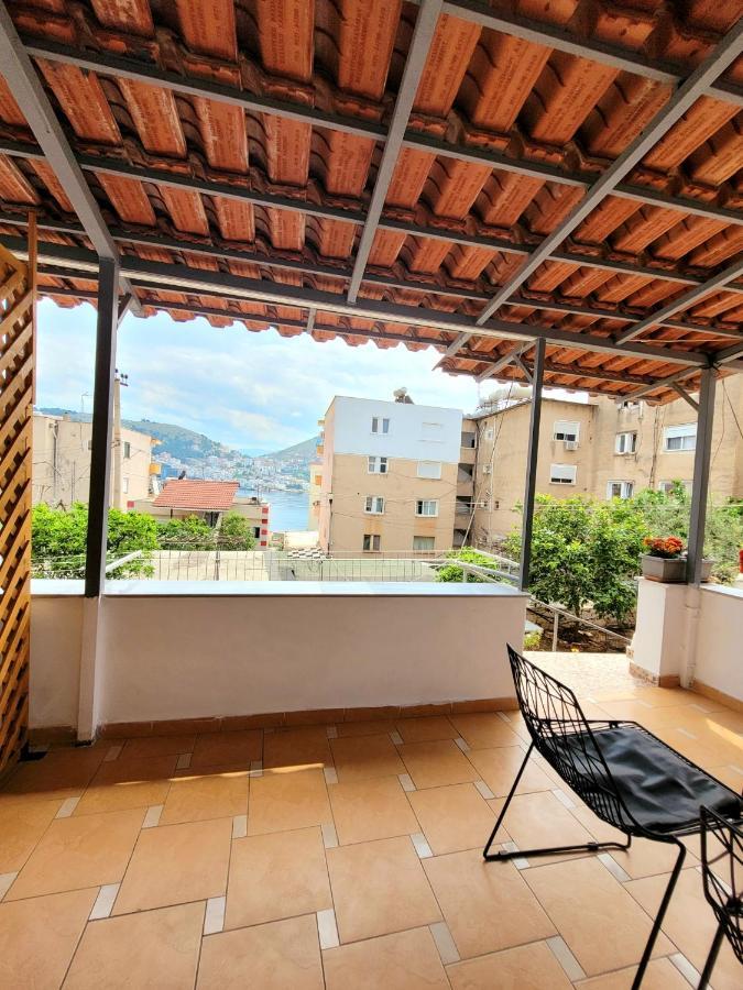 Loi Apartment Sarande Bagian luar foto